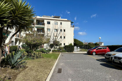 1c4bdd3185292e5730c6c4d8e028775d - 42