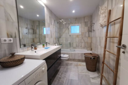 1cab9e5a31efd8320958acf5829cafaf - 12