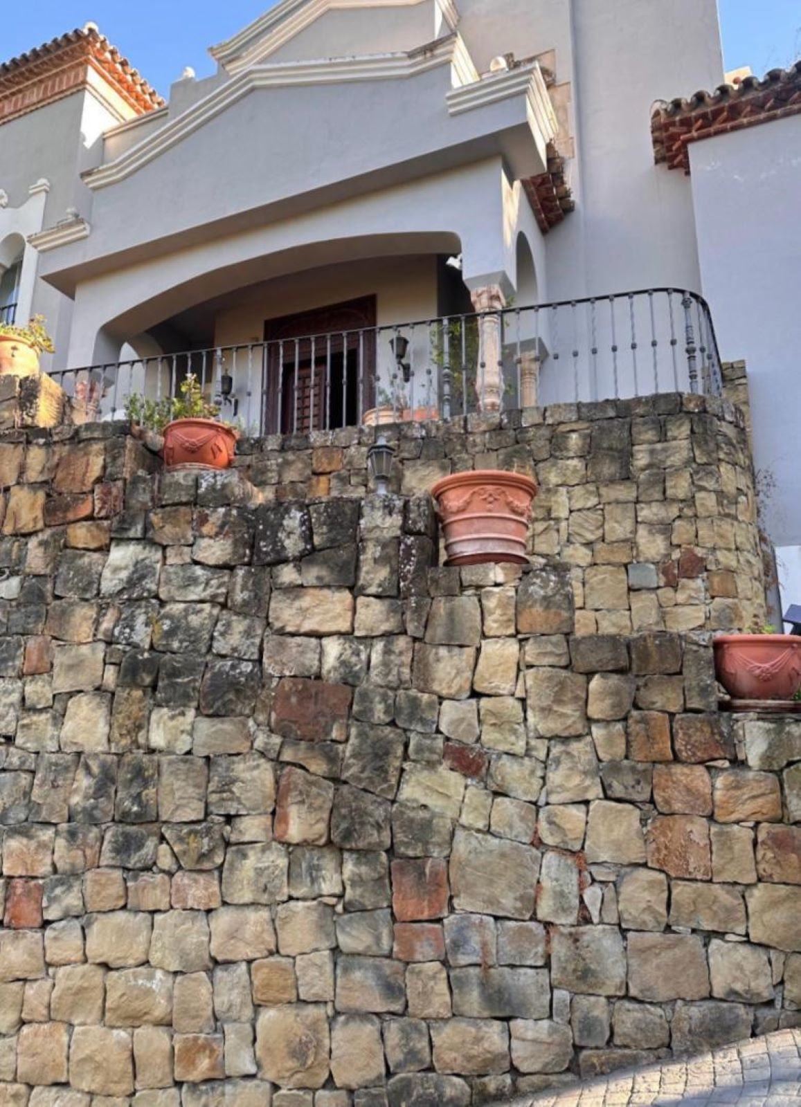 1d32e4a50c824dda9a73670f55a3cee2 - 2