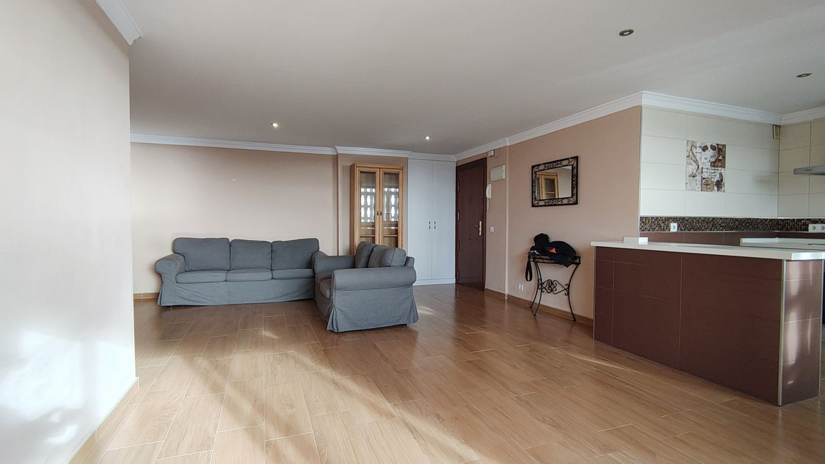 1da854bb29e825fdcf5a6ee557425481 - 12