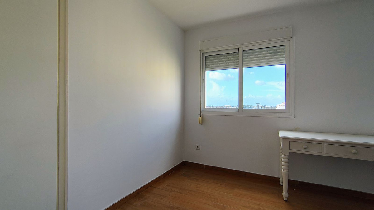 1da854bb29e825fdcf5a6ee557425481 - 24