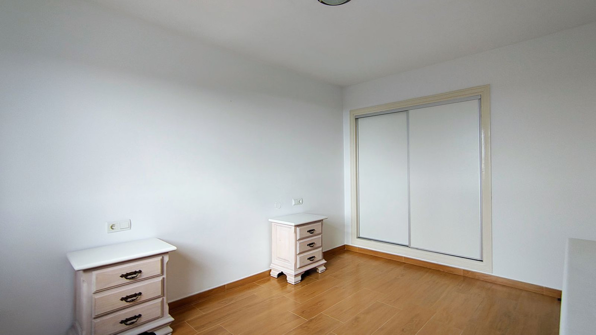 1da854bb29e825fdcf5a6ee557425481 - 28