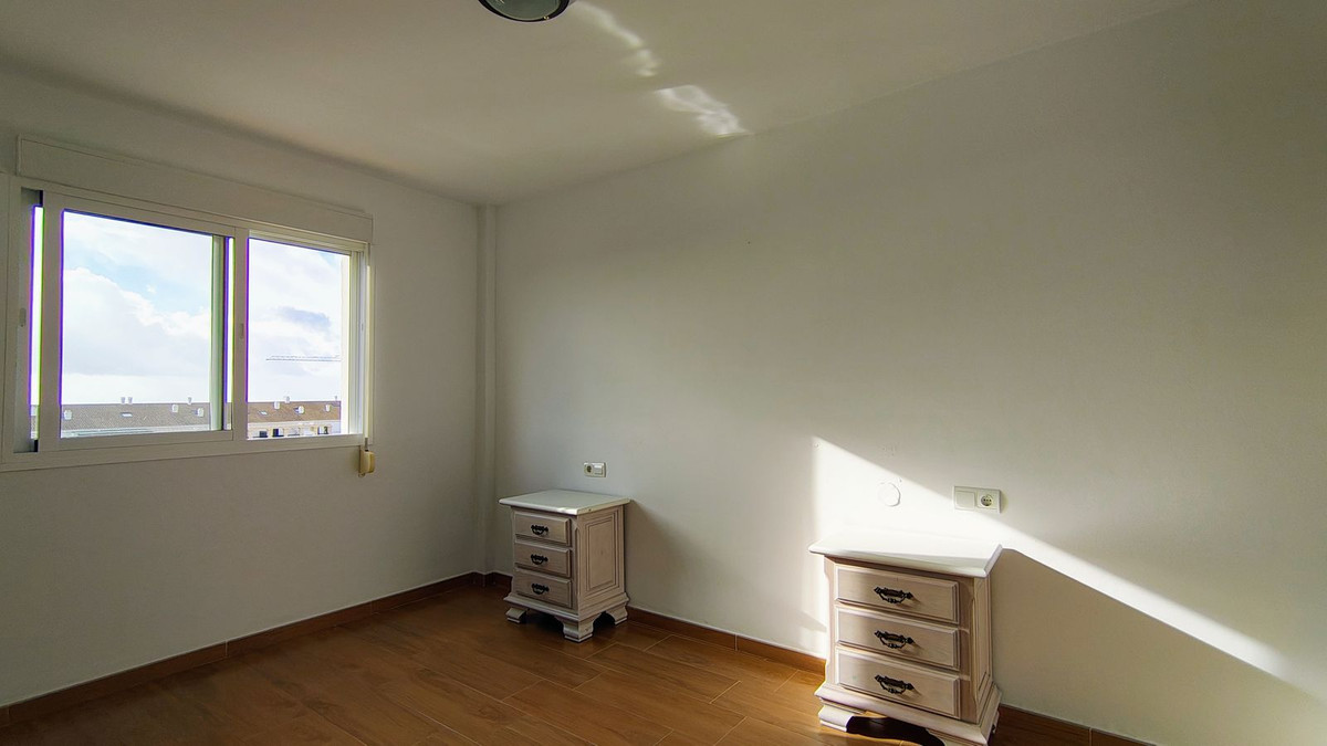 1da854bb29e825fdcf5a6ee557425481 - 33