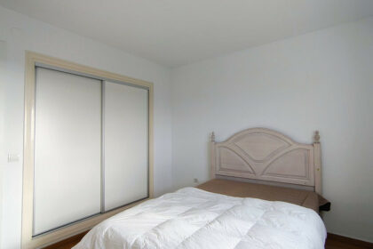 1da854bb29e825fdcf5a6ee557425481 - 37