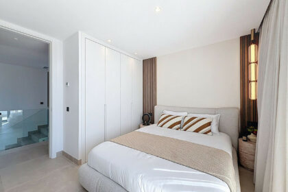 1edc1c90499e4edae09935b97c333121 - 19