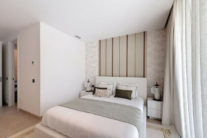 1edc1c90499e4edae09935b97c333121 - 20