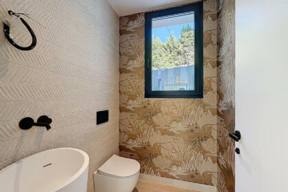 1edc1c90499e4edae09935b97c333121 - 29