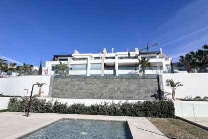 1f1e3571afff93c8ee899e781474e7f1 - 16