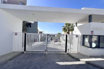 1f1e3571afff93c8ee899e781474e7f1 - 18