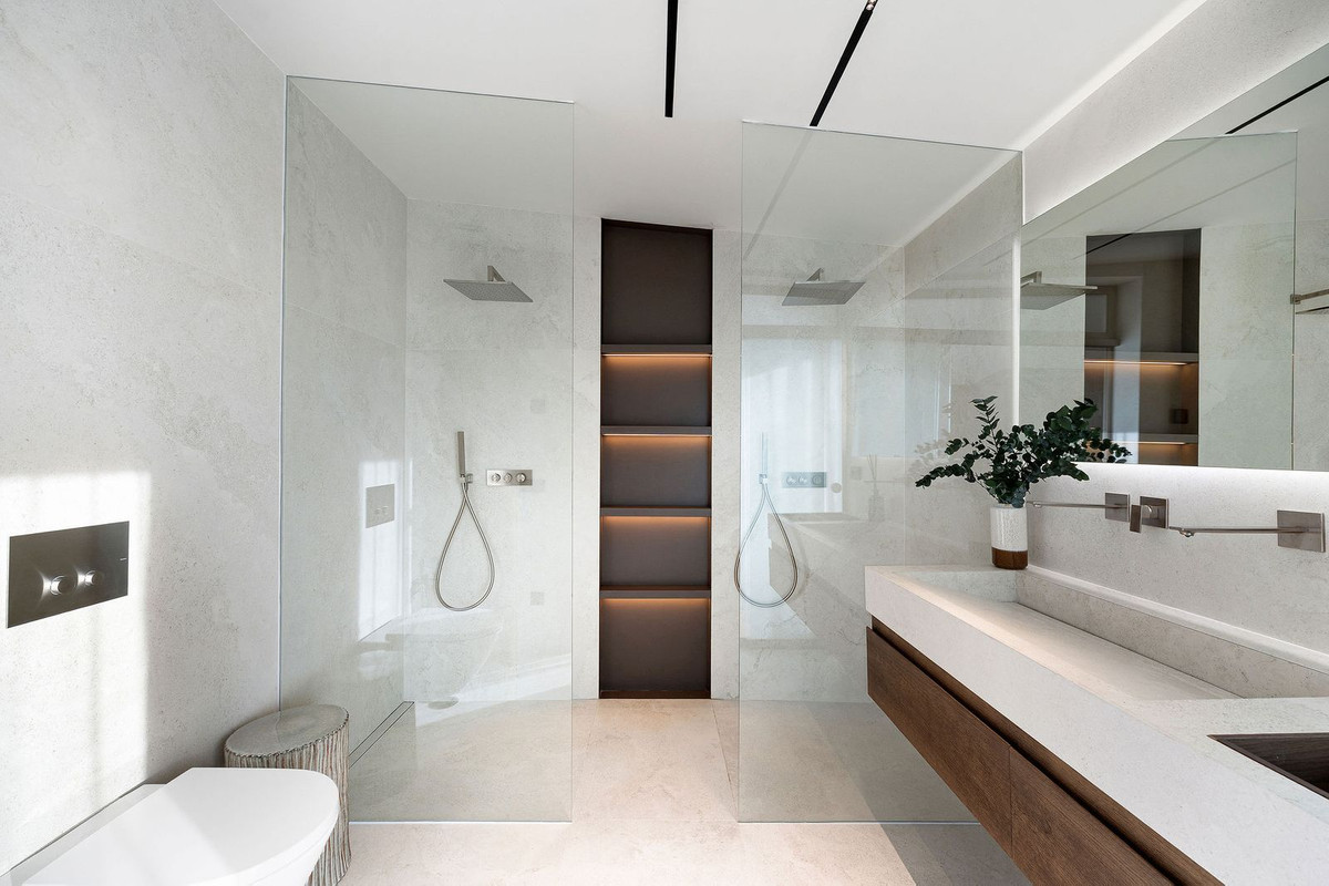 1f48aa431dac06c3b3ddabbf9a3a3e6b - 18