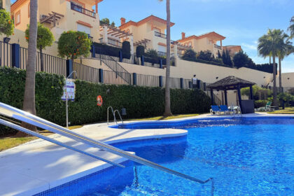 1fa1f8de577907fce0881c6345638f12 - 1