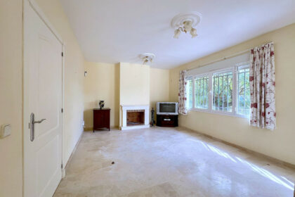 1fa1f8de577907fce0881c6345638f12 - 20