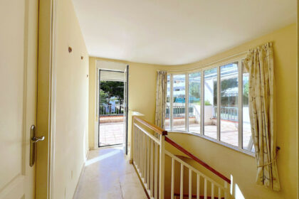 1fa1f8de577907fce0881c6345638f12 - 37