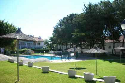 1fb25e808777343f4f200b574d157002 - 1