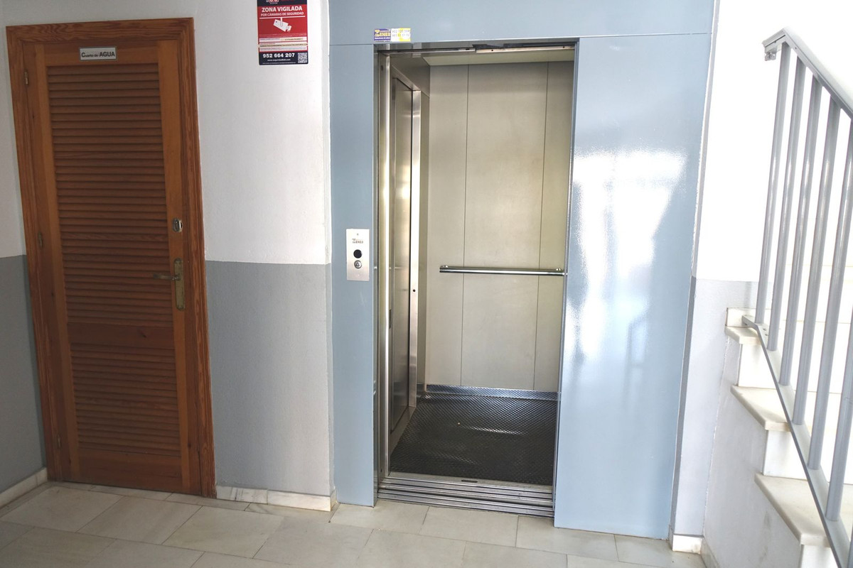 2061910033d1fd80f3c8353d0c22e811 - 20