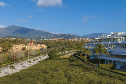 20eafd2712f1582a5fb2eeb651e219a3 - 10