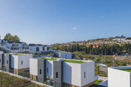 20eafd2712f1582a5fb2eeb651e219a3 - 3