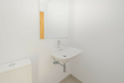 20eafd2712f1582a5fb2eeb651e219a3 - 30