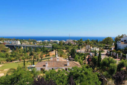 2108e5d1f0e3e9de33d3a05160f098ba - 3