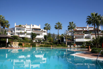 2108e5d1f0e3e9de33d3a05160f098ba - 4