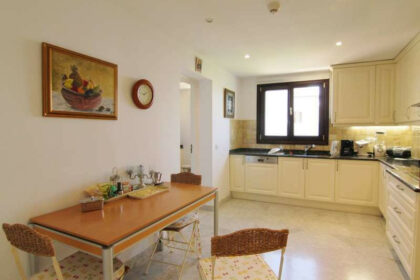 2108e5d1f0e3e9de33d3a05160f098ba - 9