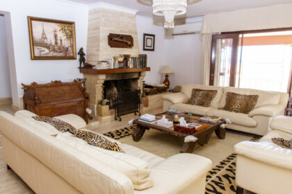 2131c572faf81223b279a15ddf41033f - 19