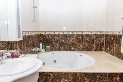 2131c572faf81223b279a15ddf41033f - 32