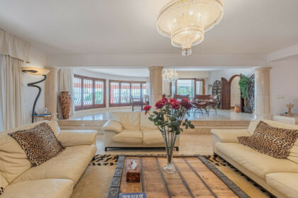 2131c572faf81223b279a15ddf41033f - 44