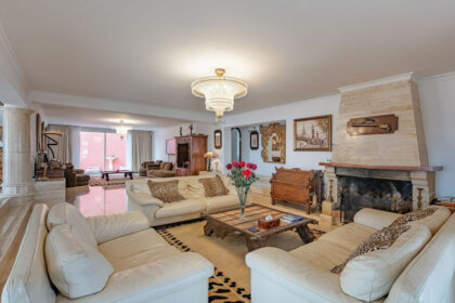 2131c572faf81223b279a15ddf41033f - 49