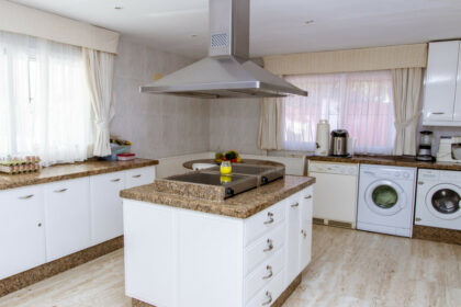 2131c572faf81223b279a15ddf41033f - 9