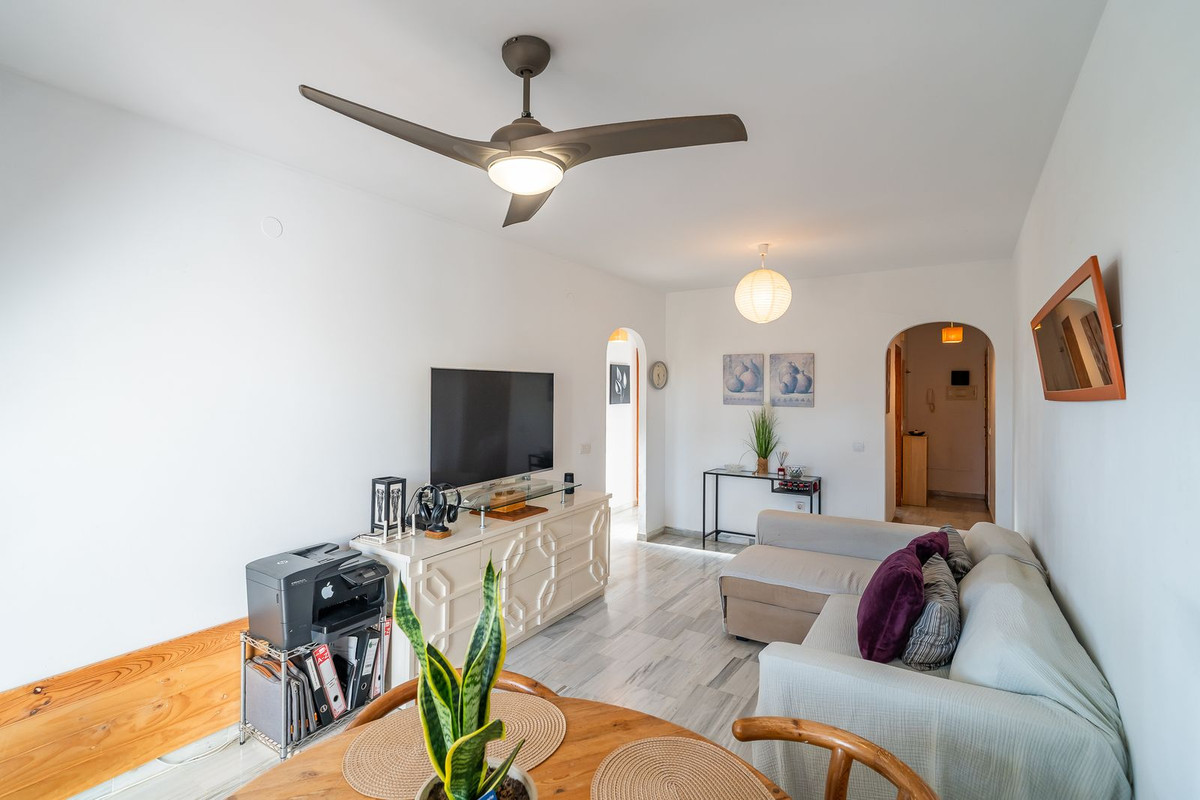 21739b17264fa400aa7da773e20f8375 - 11