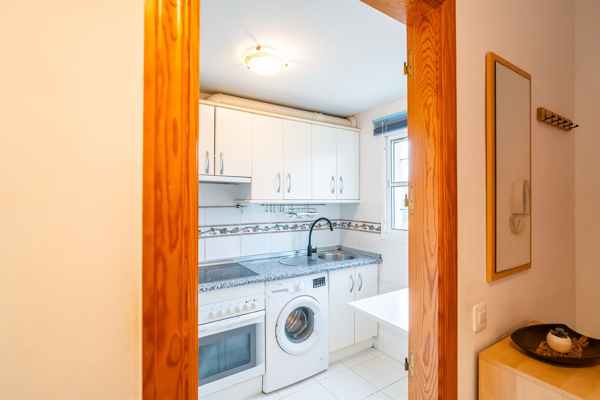 21739b17264fa400aa7da773e20f8375 - 29