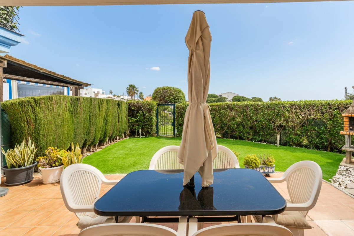 21739b17264fa400aa7da773e20f8375 - 32