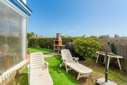 21739b17264fa400aa7da773e20f8375 - 37