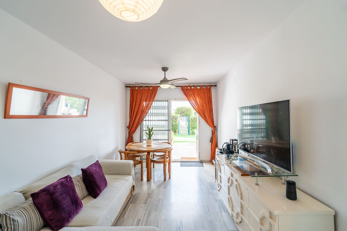 21739b17264fa400aa7da773e20f8375 - 4