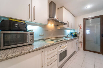 21973f592e1a3da88a0adf61b630b4af - 22