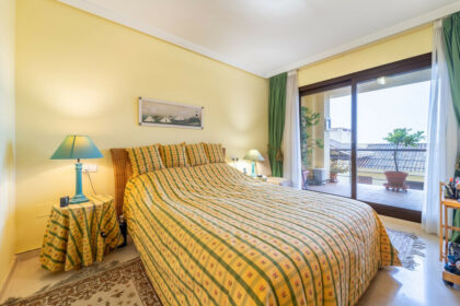 21973f592e1a3da88a0adf61b630b4af - 9