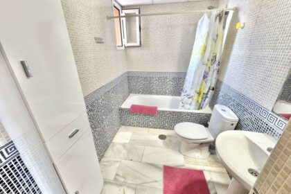 22408085e189e7e3495c3bef558163aa - 23