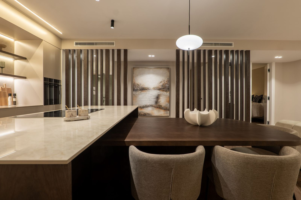 2268a7f4049bc40b61942a33a8fcd637 - 15