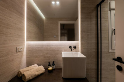 2268a7f4049bc40b61942a33a8fcd637 - 17