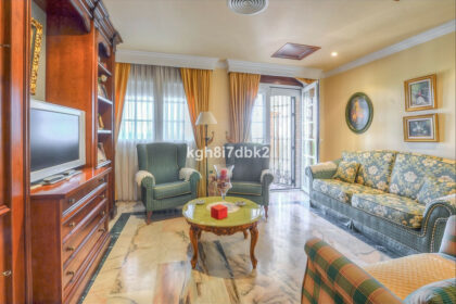 230ad58d46d4d4a3b60975c2fc9666b0 - 16