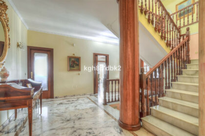 230ad58d46d4d4a3b60975c2fc9666b0 - 17