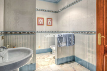 230ad58d46d4d4a3b60975c2fc9666b0 - 20