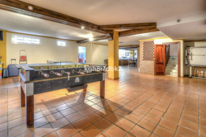 230ad58d46d4d4a3b60975c2fc9666b0 - 34