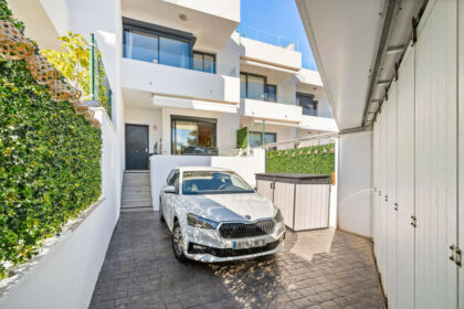 233646eca94f75eb2c158d714a2999a6 - 32