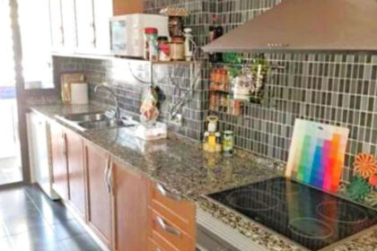 23c85d749b51cfcbc9c171920877da6a - 8