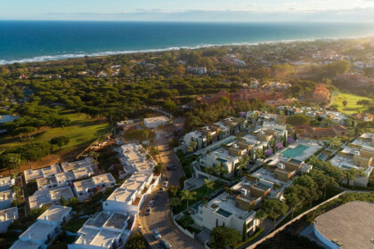 240255faff1cf3f3827d38593ef79ca2 - 15