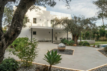 248d436b8aa04e458541b3e900822fa7 - 16