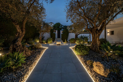 248d436b8aa04e458541b3e900822fa7 - 21