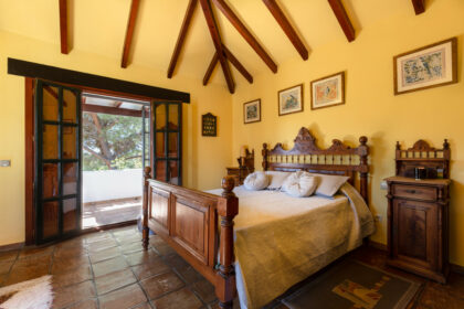 24ba8f3fe31a775454b7ad45e6956bf1 - 12